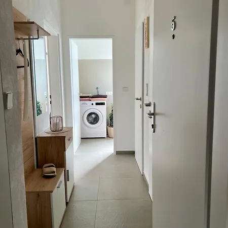 Naehe Red Bull Ring شقة *